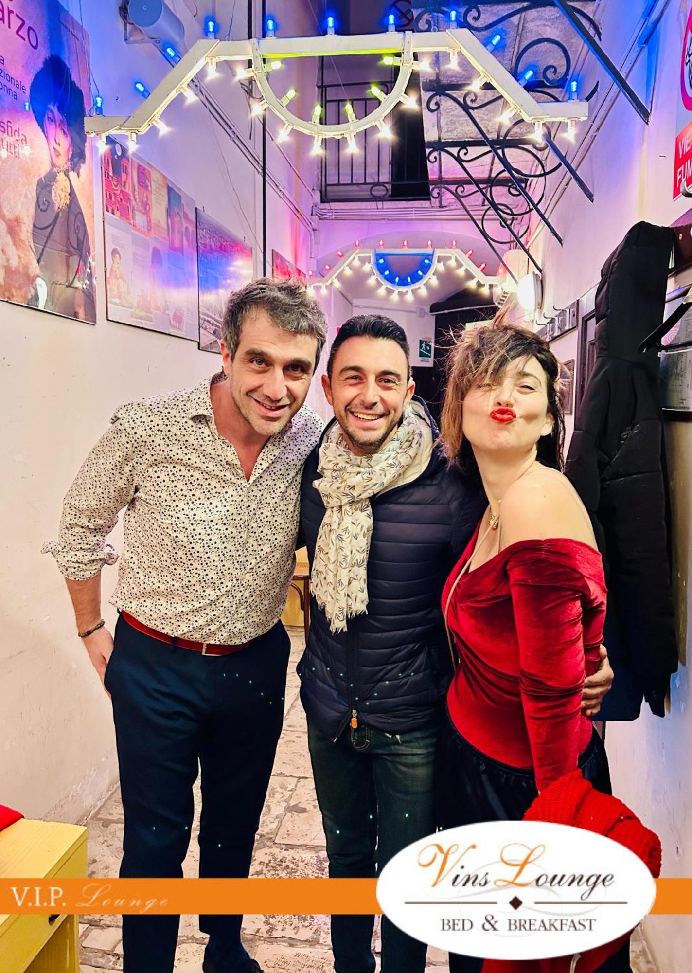 Vinslounge 2* Barletta
